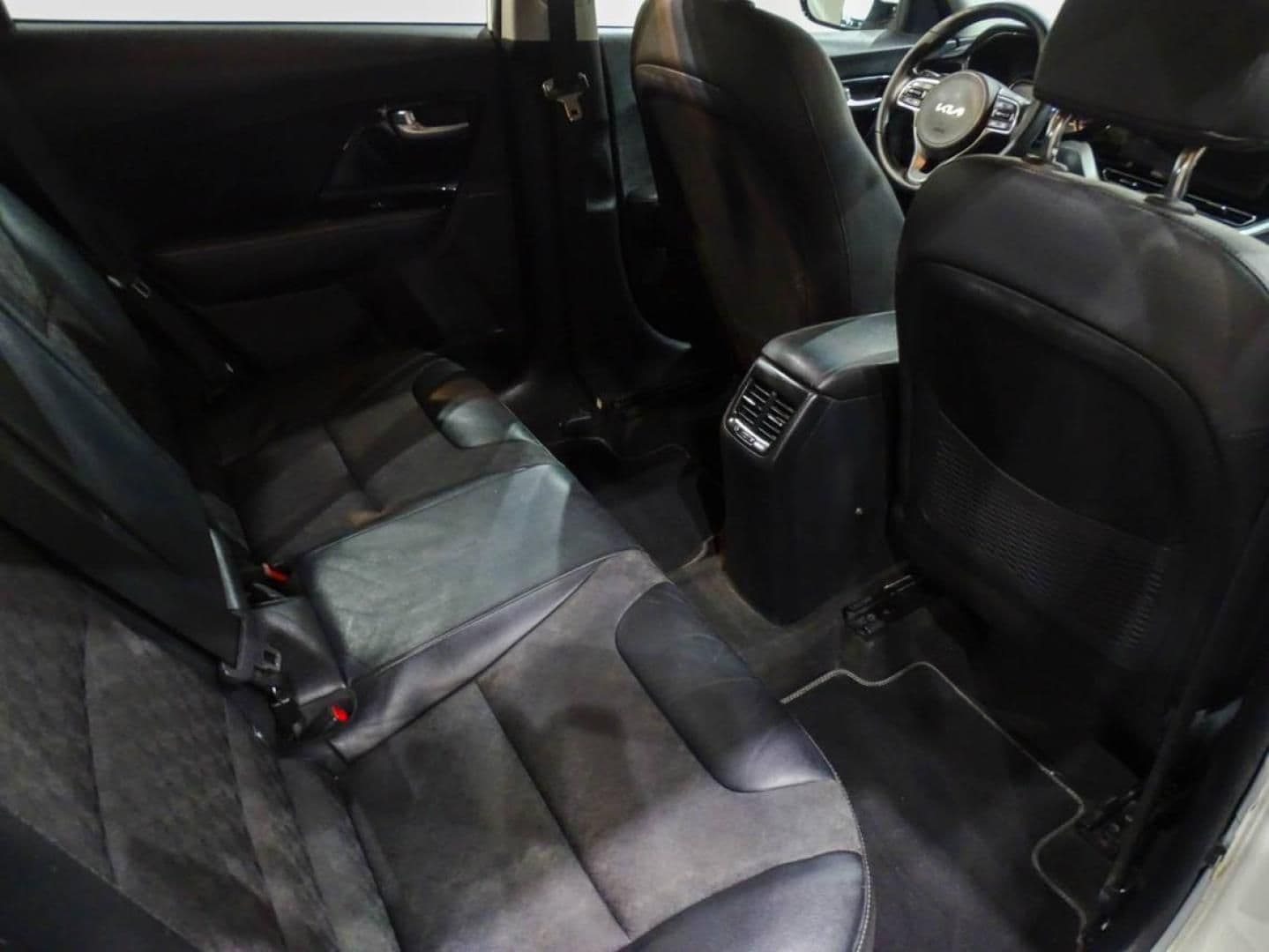 Kia Niro 1.6 GDi HEV 104kW (141CV) Drive - Imagen 8