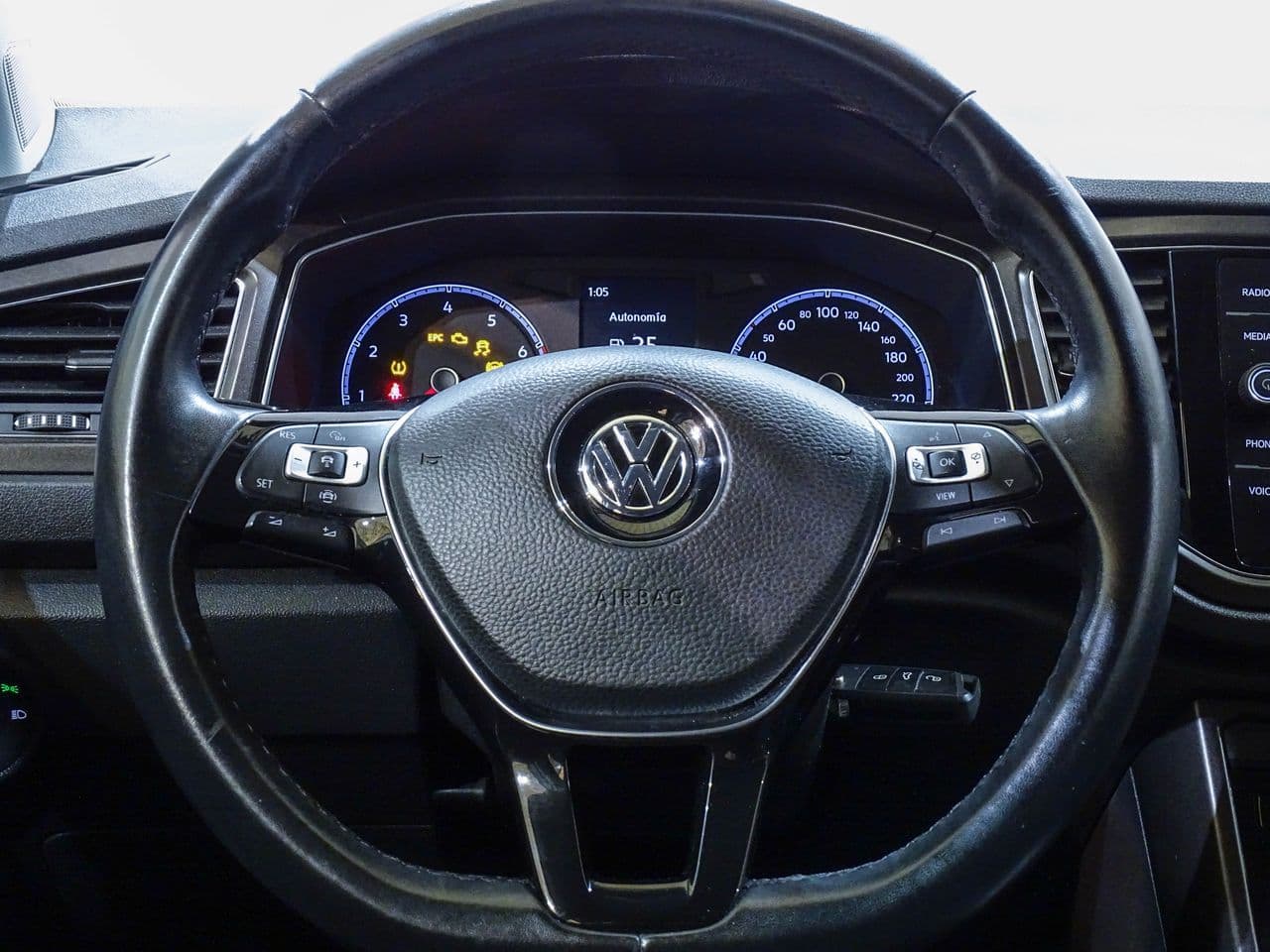 Volkswagen T-Roc - Imagen 9