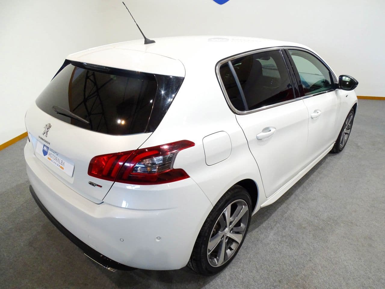 Peugeot 308 - Imagen 8