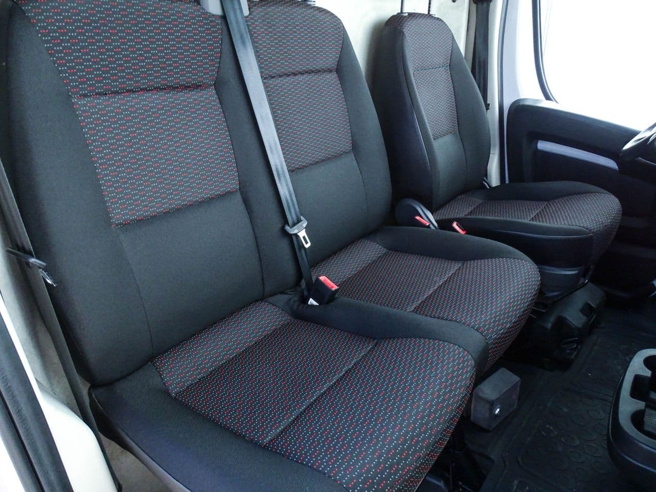 Peugeot Boxer - Imagen 10