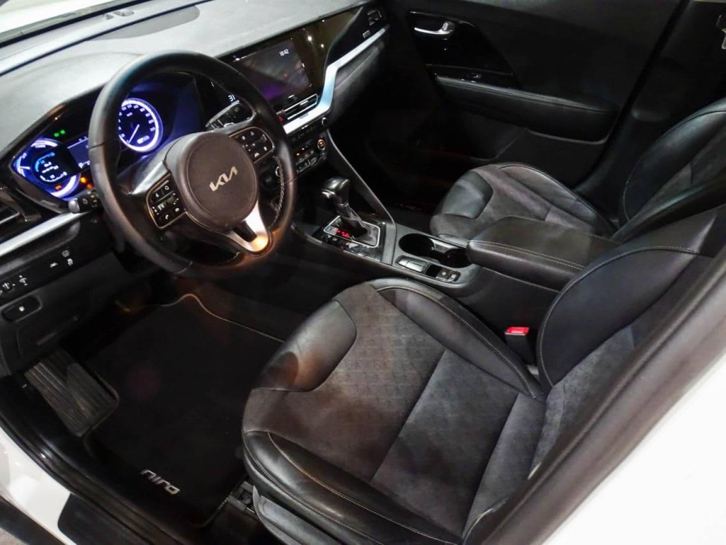 Kia Niro 1.6 GDi HEV 104kW (141CV) Drive - Imagen 7