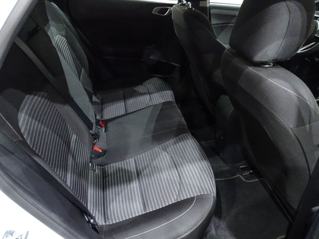 Kia XCeed - Imagen 9