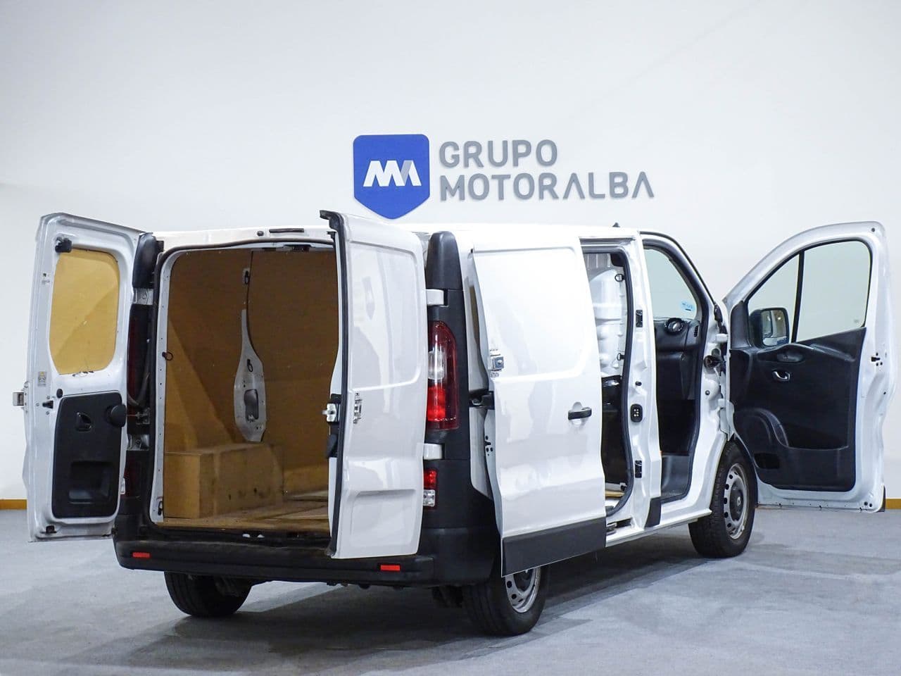 Renault Trafic - Imagen 8