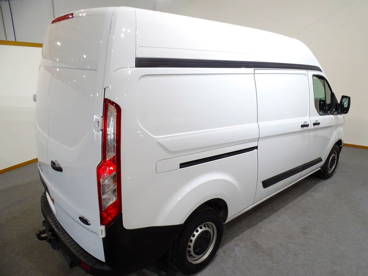 Ford Tourneo  Custom - Imagen 5