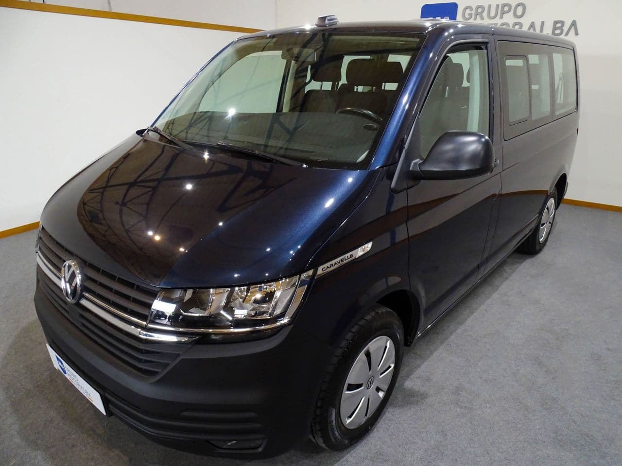 Volkswagen Caravelle - Imagen 4
