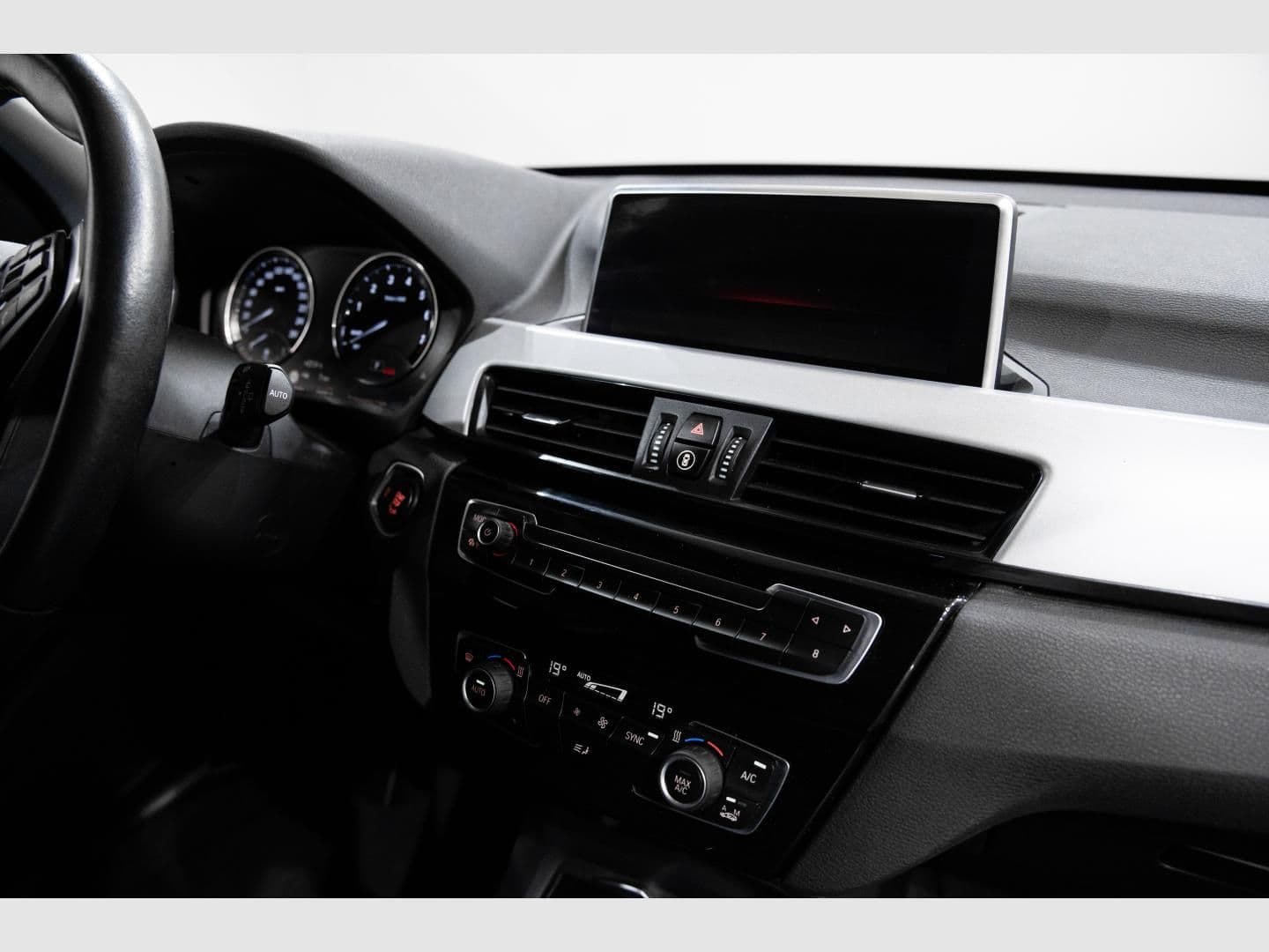 BMW X1 sDrive18d - Imagen 9