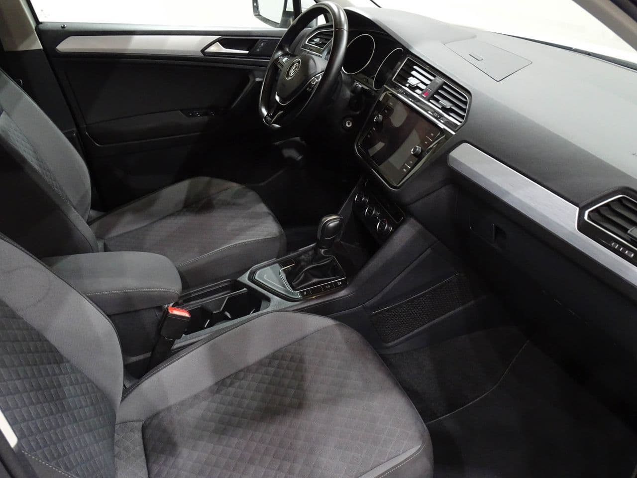 Volkswagen Tiguan - Imagen 10