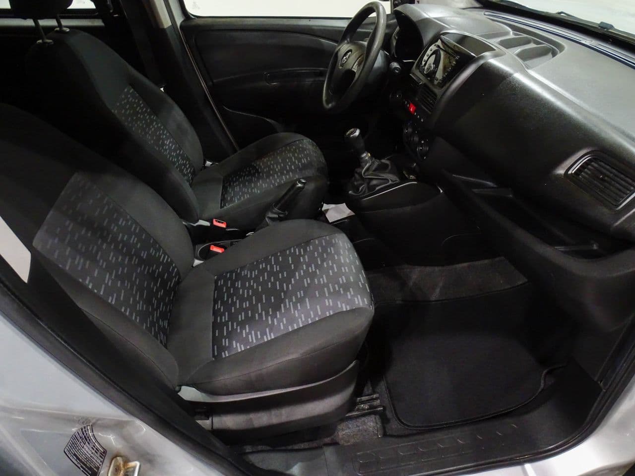 Opel Combo - Imagen 10
