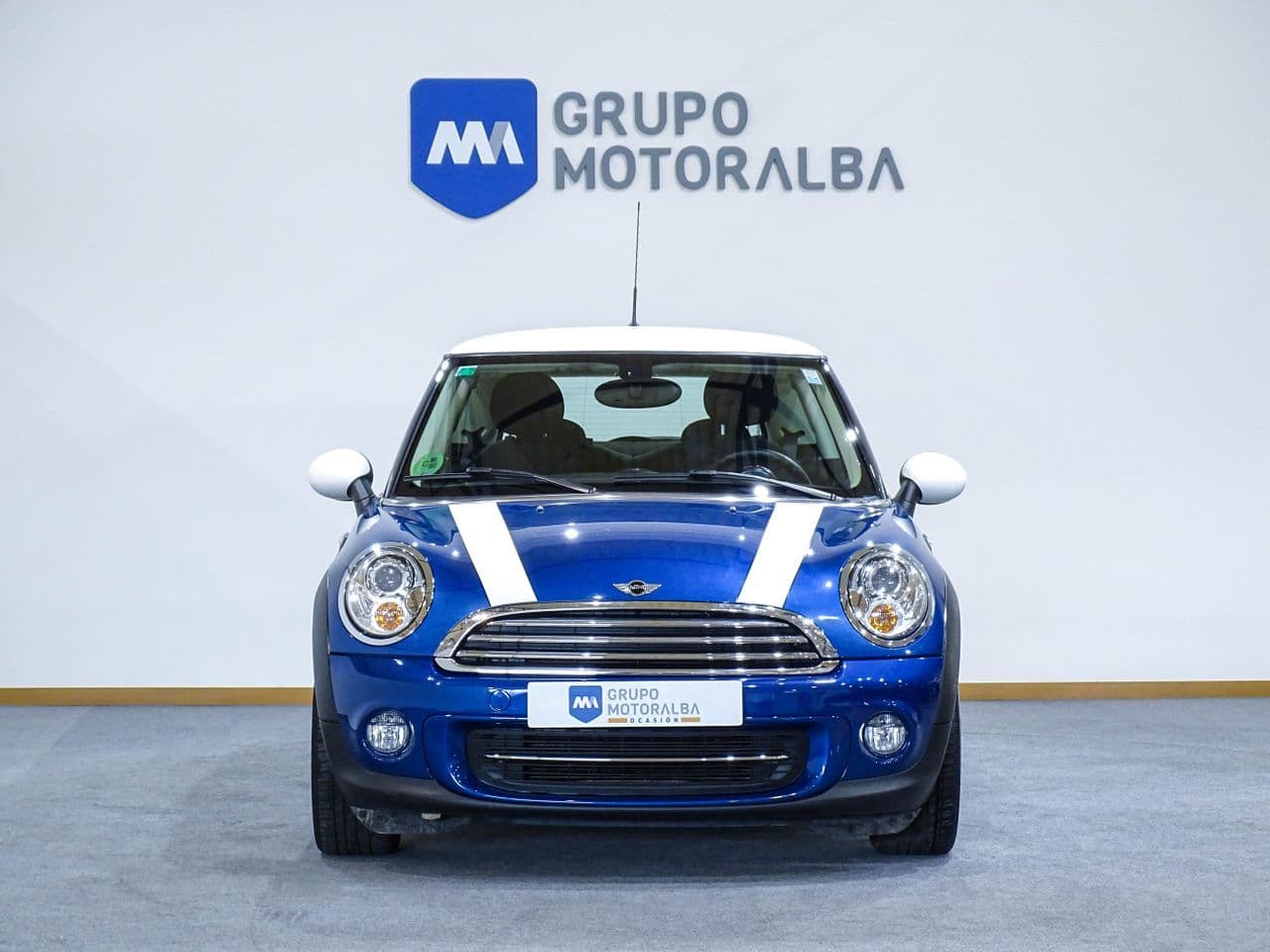 MINI MINI - Imagen 3