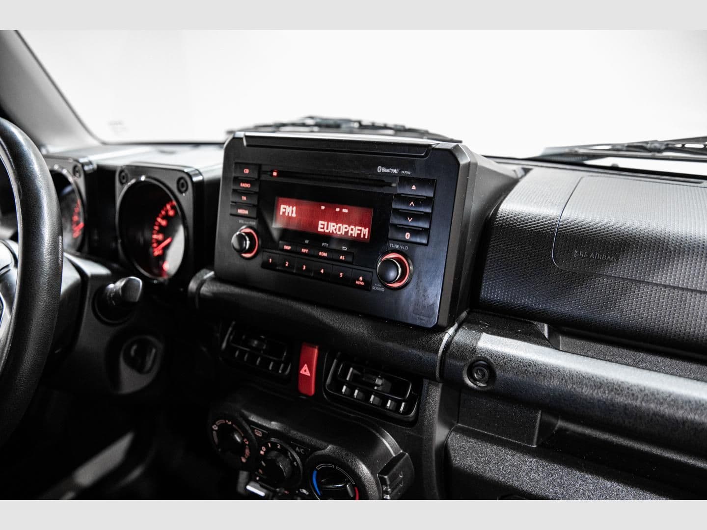 Suzuki Jimny 1.5 PRO 5MT - Imagen 9