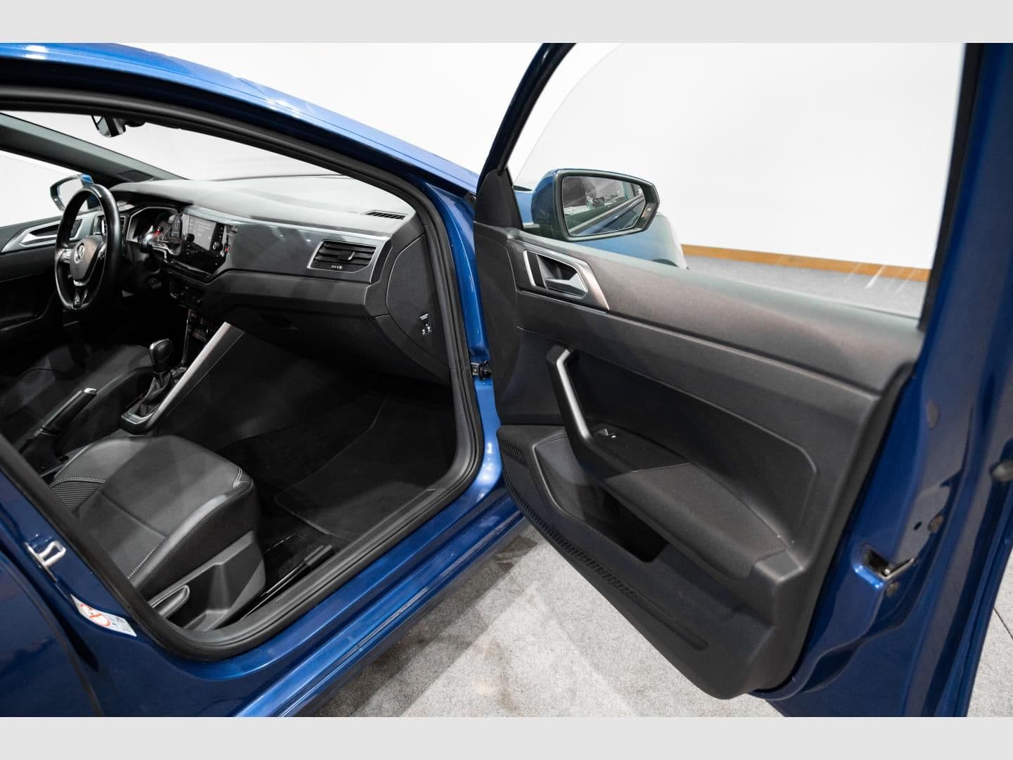 Volkswagen Polo R-Line 1.0 TSI 70kW (95CV) DSG - Imagen 6