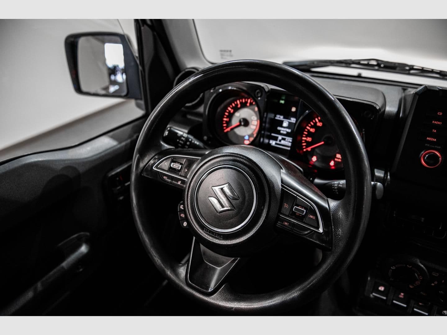Suzuki Jimny 1.5 PRO 5MT - Imagen 7
