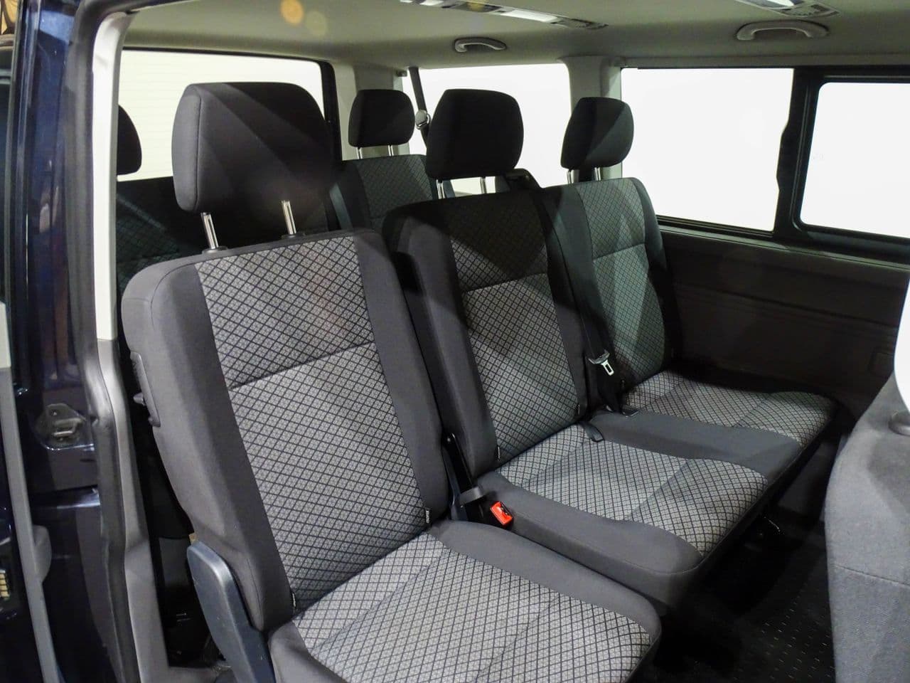 Volkswagen Caravelle - Imagen 10