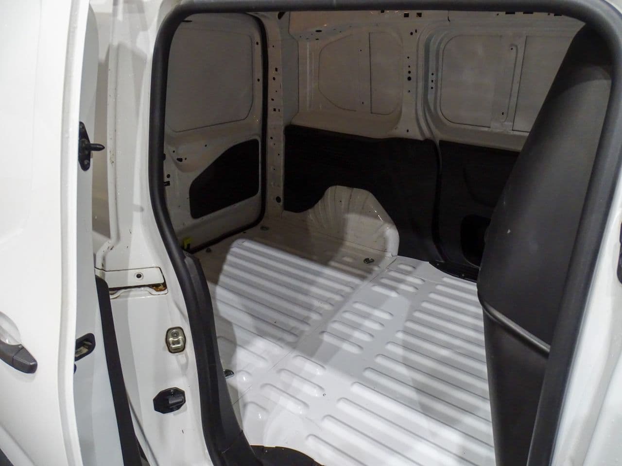 Opel Combo - Imagen 9