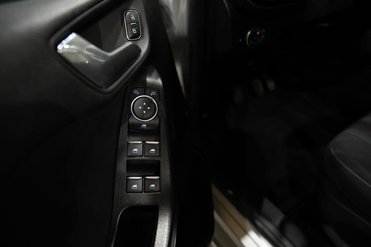 Ford Fiesta - Imagen 10