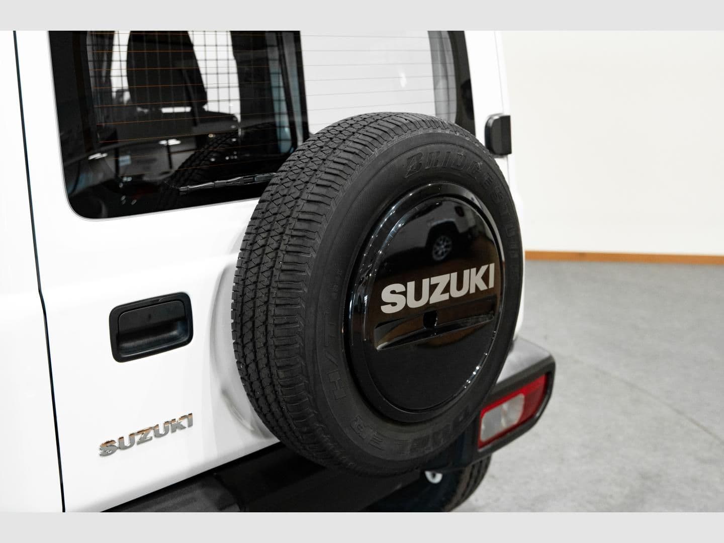 Suzuki Jimny 1.5 PRO 5MT - Imagen 4