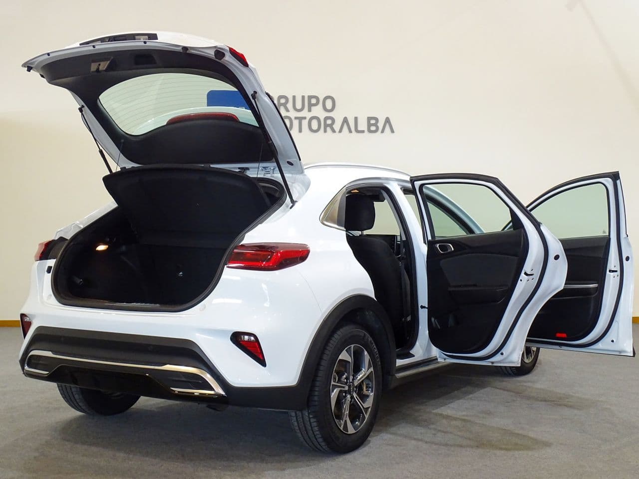 Kia XCeed - Imagen 8