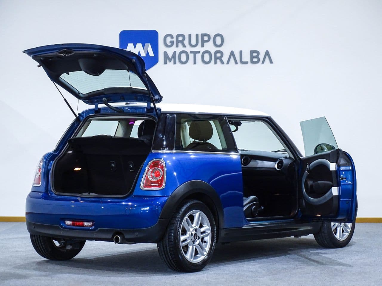 MINI MINI - Imagen 8