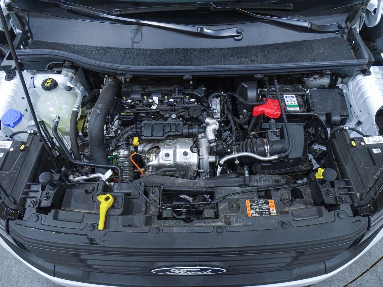 Ford Transit Courier - Imagen 1
