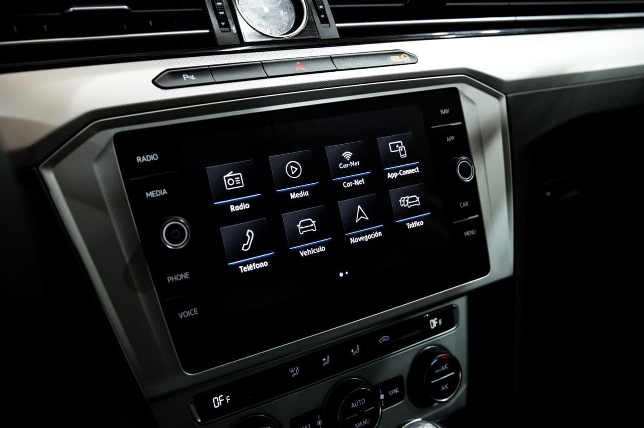 Volkswagen Passat - Imagen 10