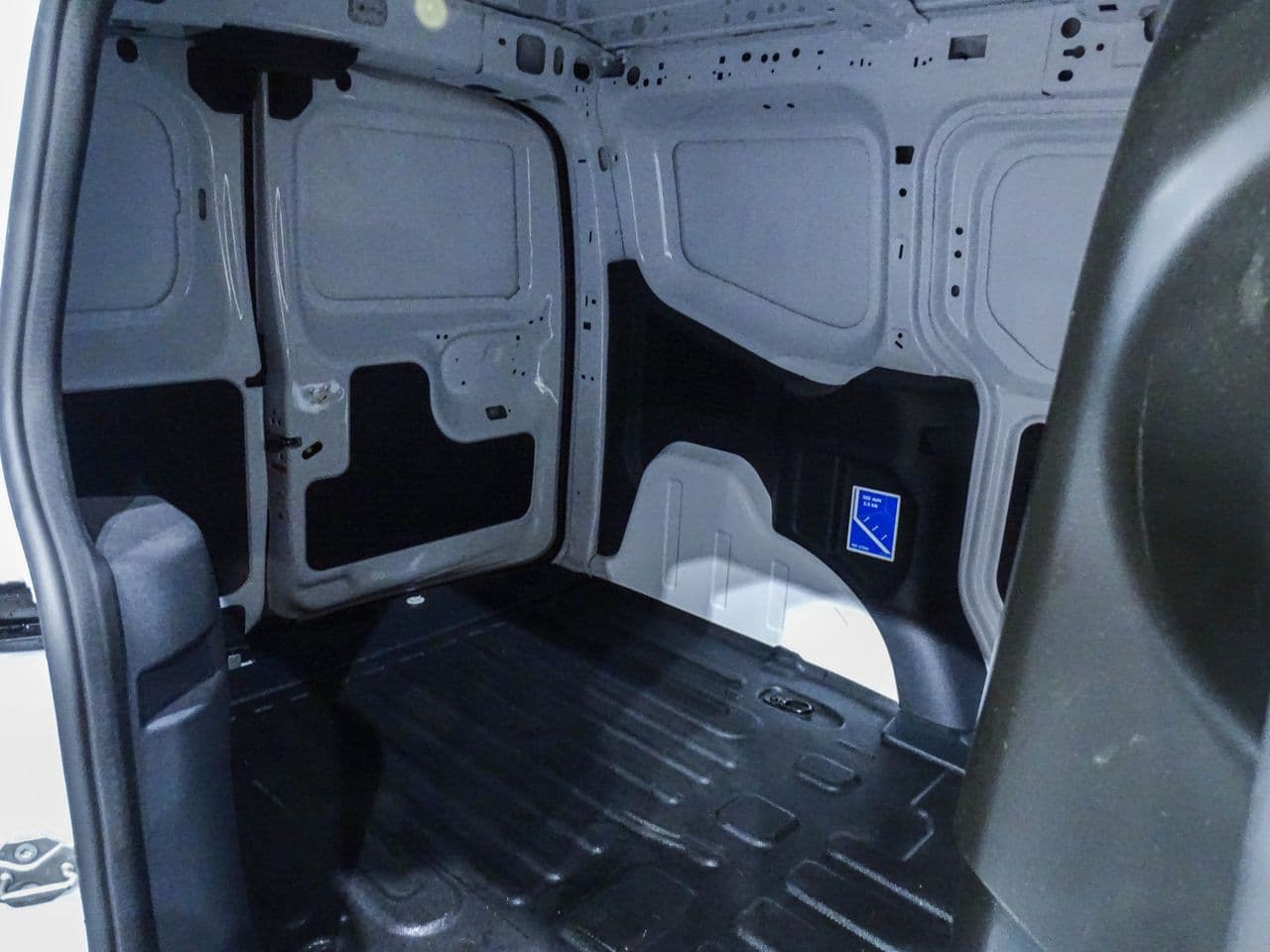 Ford Transit Courier - Imagen 10