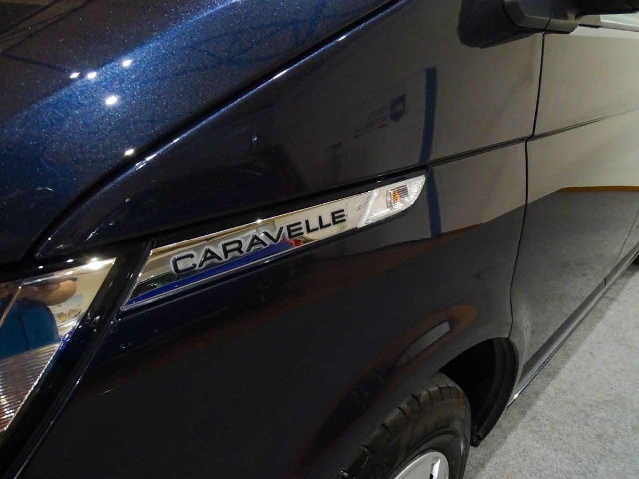 Volkswagen Caravelle - Imagen 1